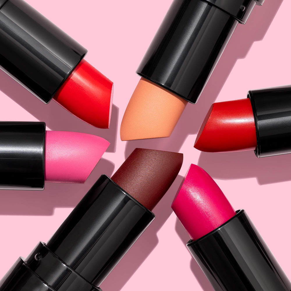wet n wild ofrece 13 tonos disponibles para elegir.