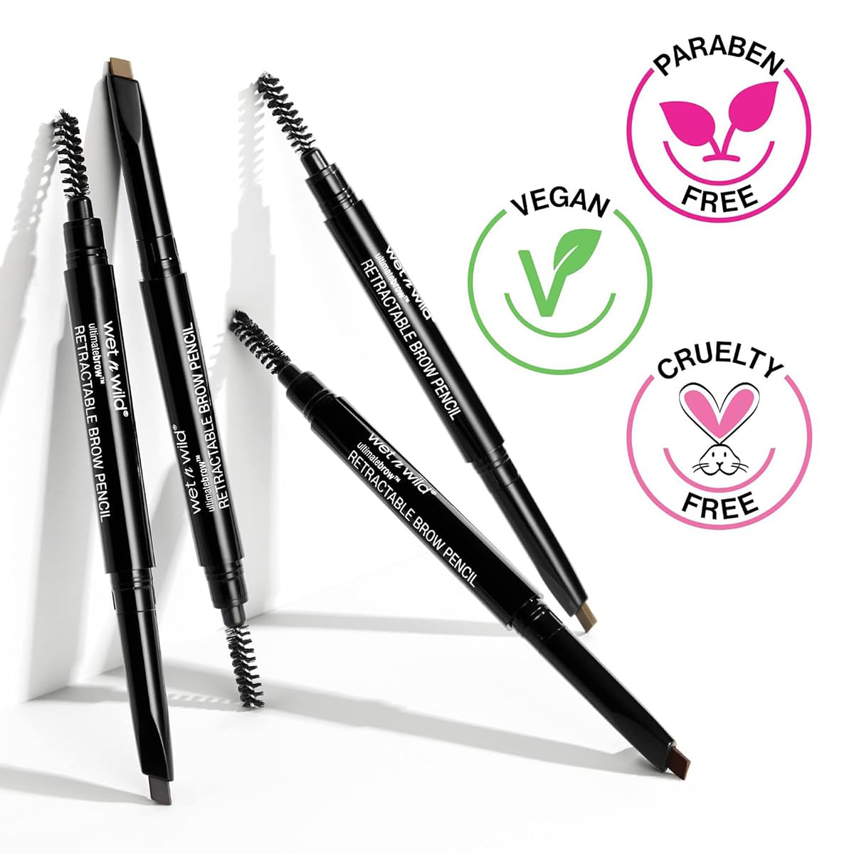 Wet n Wild Ultimate Eyebrow Retractable Definer Pencil difumina para un acabado suave.