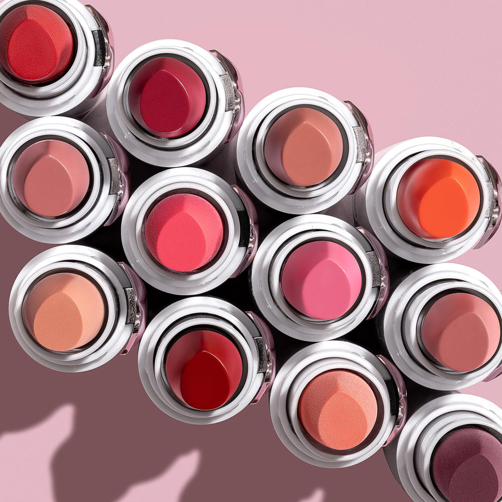 Wet n Wild Mega Last High-Shine Lipstick Crimson Crime sensación cremosa para uso diario