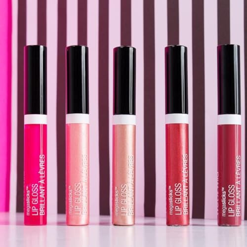 Ingredientes hidratantes como vitamina E en MegaSlicks para labios suaves.