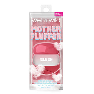 Mother Fluffer Cloud Blush de wet n wild, textura nube para rubor suave.