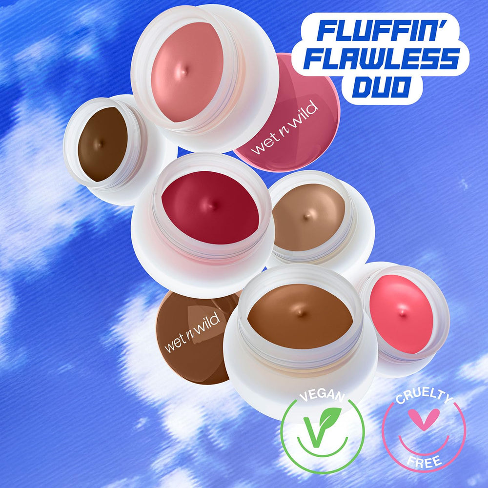 wet n wild Mother Fluffer Cloud Bronzer, dúo esponjoso para un look natural