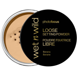 wet n wild Photo Focus Polvo fijador suelto para fijación duradera y acabado suave.
