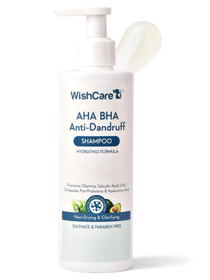WishCare champú anticaspa en botella 250 ml, hidratación suave para cuero cabelludo.