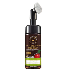 WOW Skin Science cepillo de silicona para limpieza facial suave y exfoliación de poros.