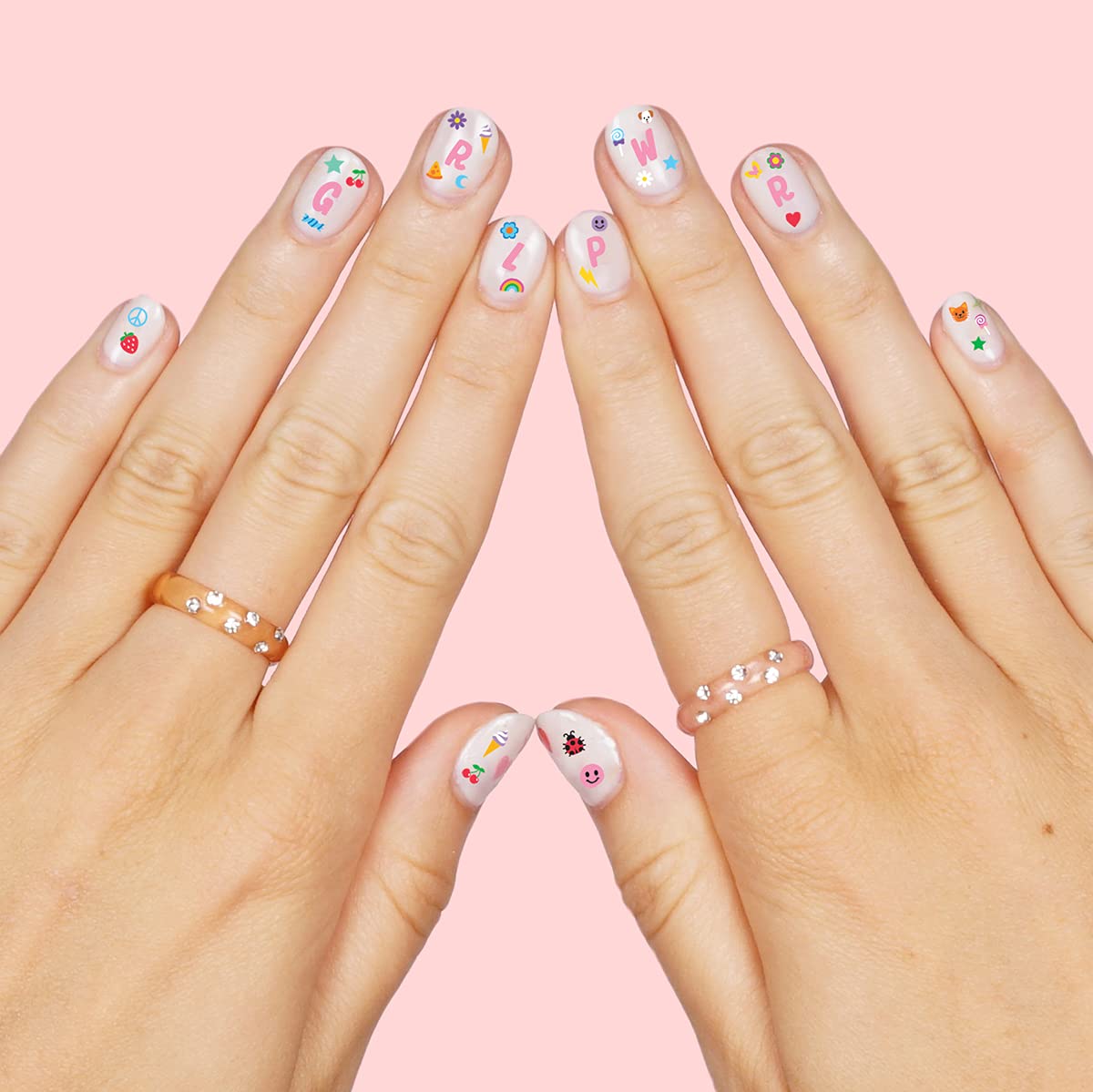 Pegatinas XO Fetti con gatitos y arcoíris para niñas activas