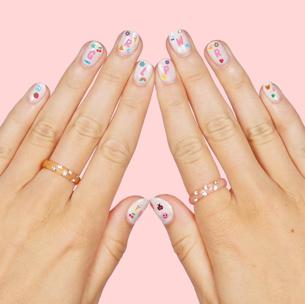 Pegatinas XO Fetti con gatitos y arcoíris para niñas activas