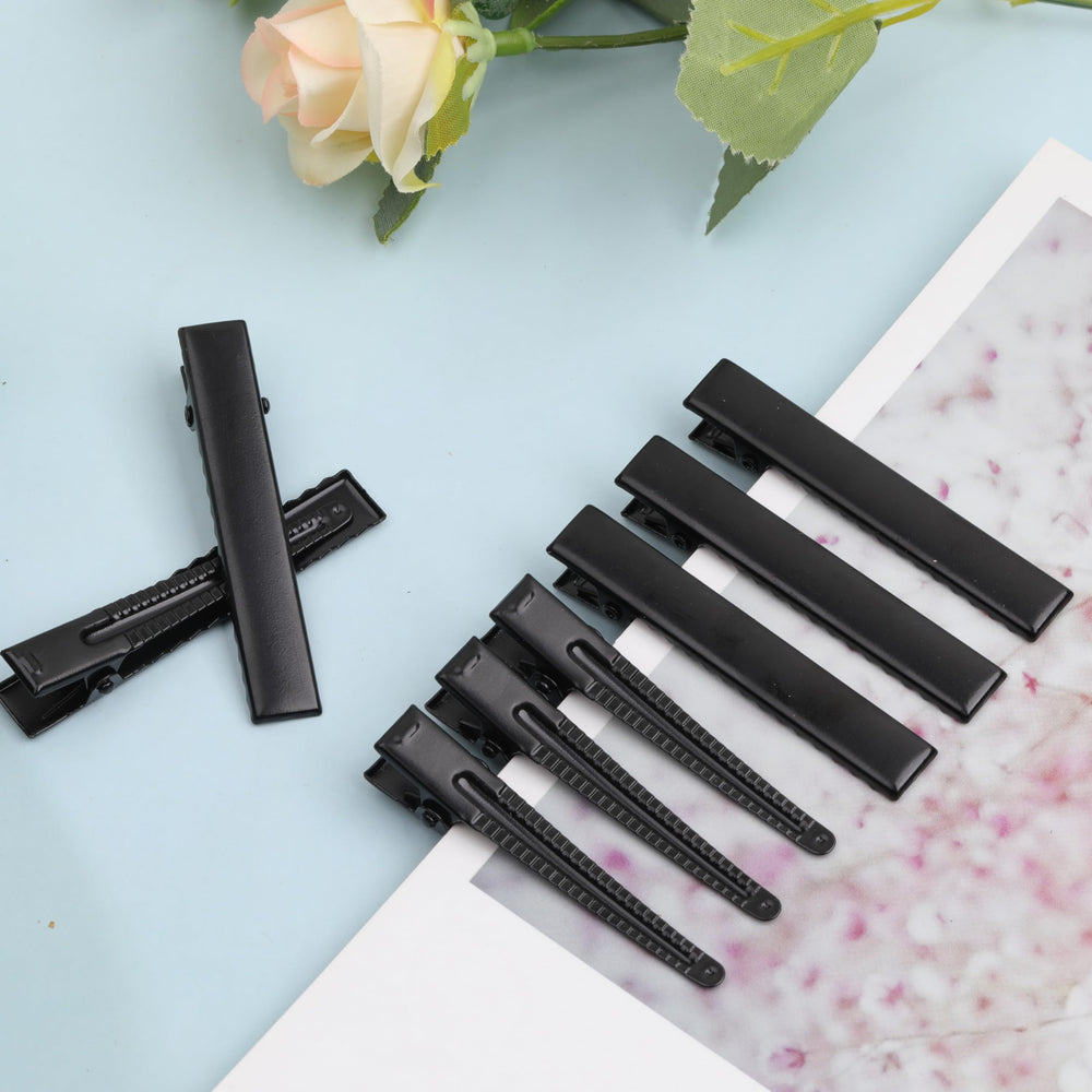 Pinza YAKA alligator negro compacto, ideal para retoques rápidos