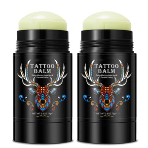 Bálsamo Yecuce para tatuajes en tubo, aplicación suave y precisa.