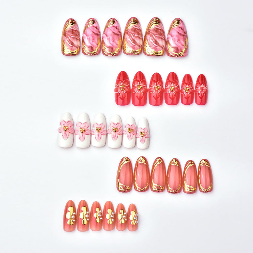 Uñas ZASKHLD con flor dorada, toque sofisticado para ocasiones.