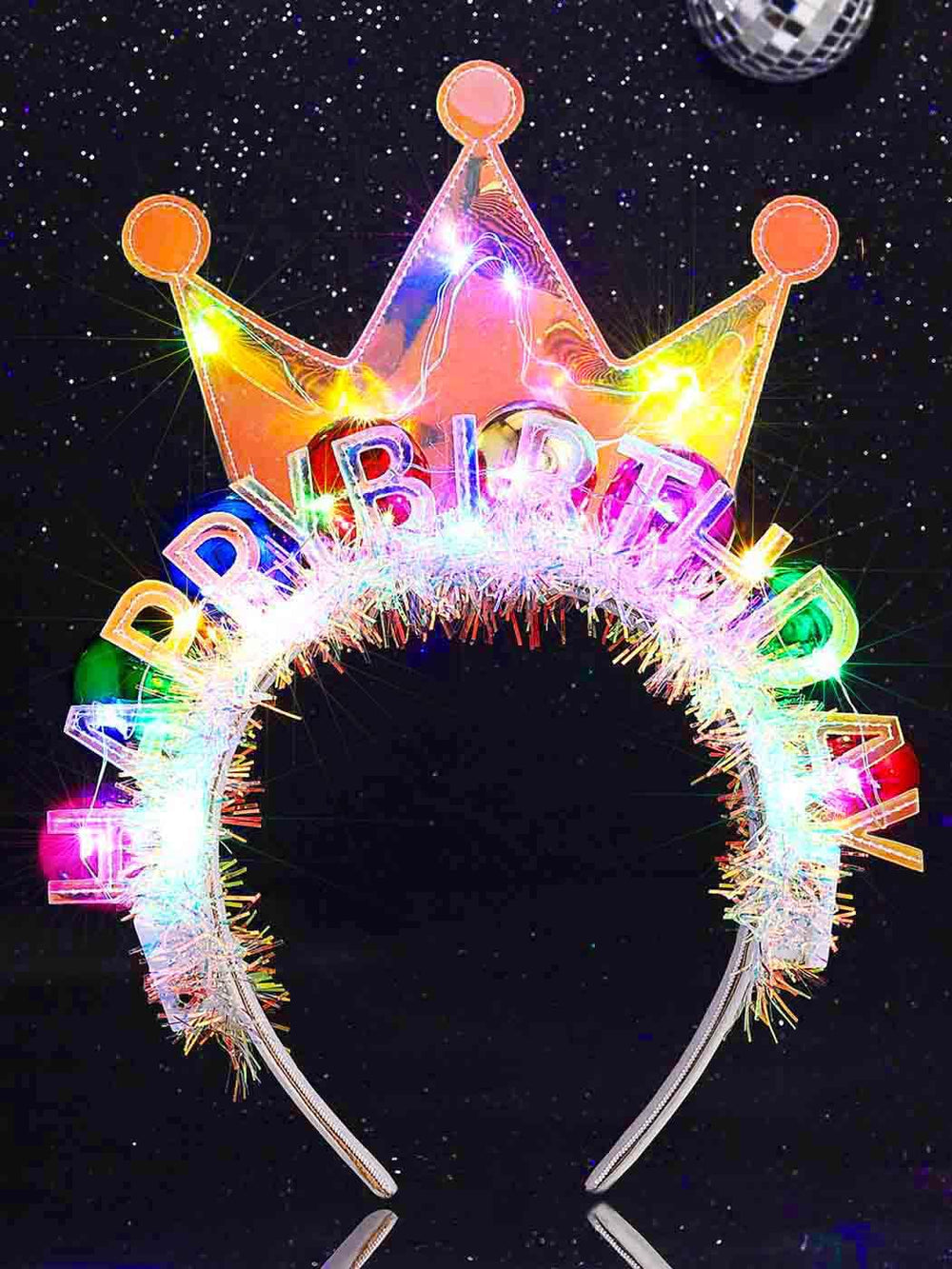 Corona Zoestar con bola LED, primer plano festivo para atuendos de cumpleaños