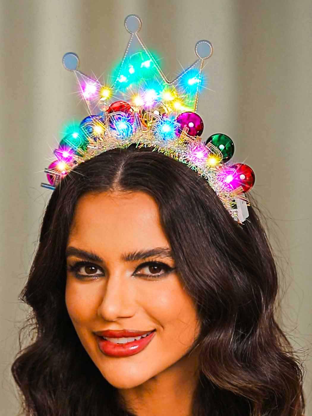 Corona Zoestar brilla con destellos para fotos y celebraciones
